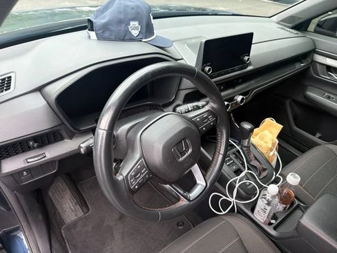 Used 2023 Honda CR-V Sport image 9