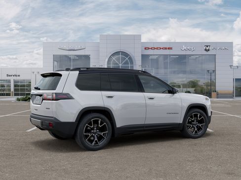 New 2026 Jeep Cherokee Overland AWD/4WD image 32