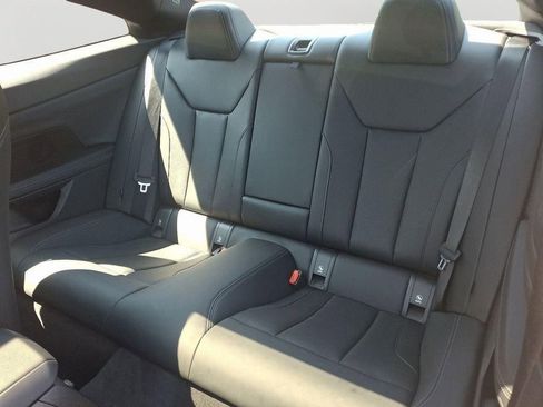 Used 2025 BMW 430i xDrive Coupe w/ Premium Package image 10