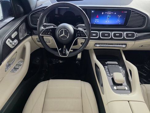 Certified 2026 Mercedes-Benz GLS 580 4MATIC image 13