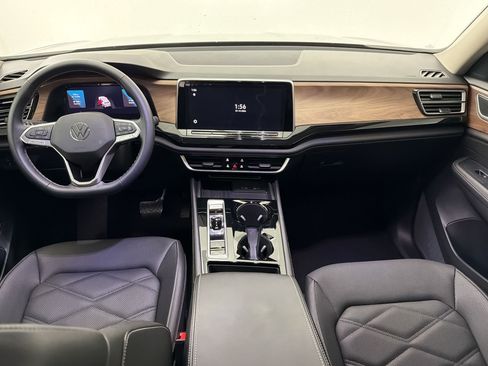 Used 2026 Volkswagen Atlas SE AWD/4WD image 14