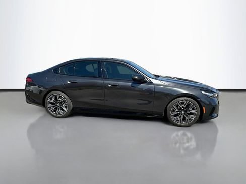 Used 2024 BMW 530i w/ M Sport Package image 8