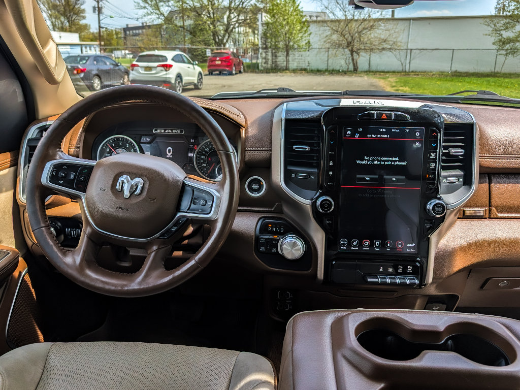Used 2020 RAM 1500 Laramie AWD/4WD image 29