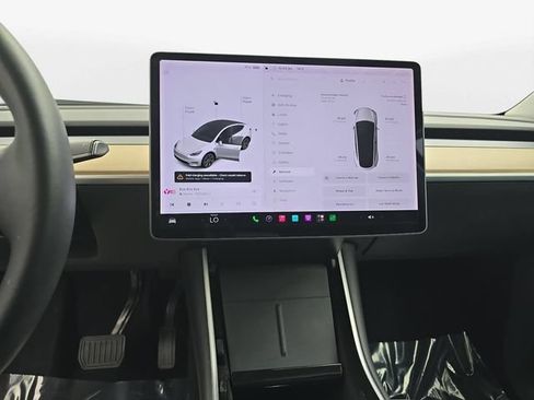 Used 2020 Tesla Model Y Long Range AWD/4WD image 17