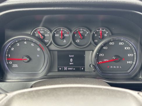 Used 2020 Chevrolet Silverado 1500 Custom Trail Boss w/ Custom Convenience Package image 8