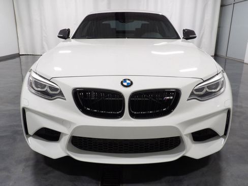 Used 2017 BMW M2 image 3