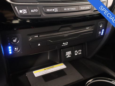 Used 2019 Honda Pilot Elite image 6