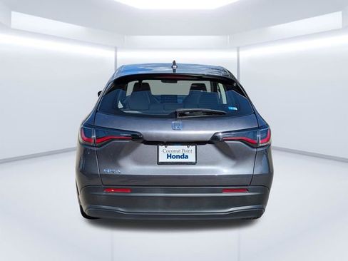 Certified 2024 Honda HR-V LX image 5