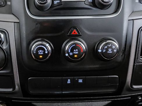 Used 2019 RAM 1500 Tradesman w/ Tradesman SXT Package RWD image 25