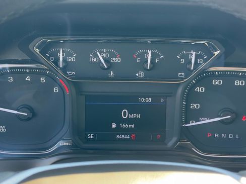 Used 2020 GMC Sierra 1500 Elevation w/ Elevation Value Package image 13