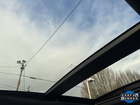 Used 2019 Chrysler 300 S w/ S Model Appearance Package image 31