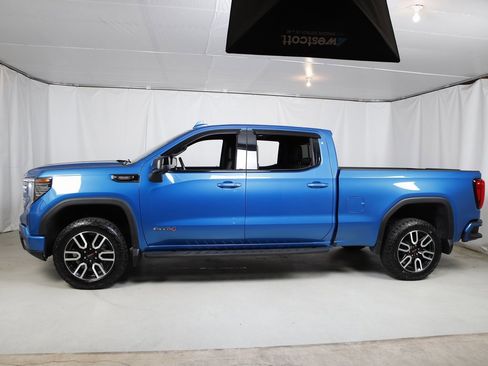 Used 2023 GMC Sierra 1500 AT4 w/ AT4 Premium Package image 22
