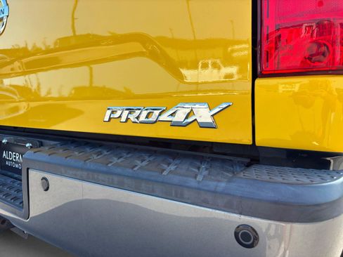 Used 2018 Nissan Titan PRO-4X w/ Pro-4x Convenience Package AWD/4WD image 57