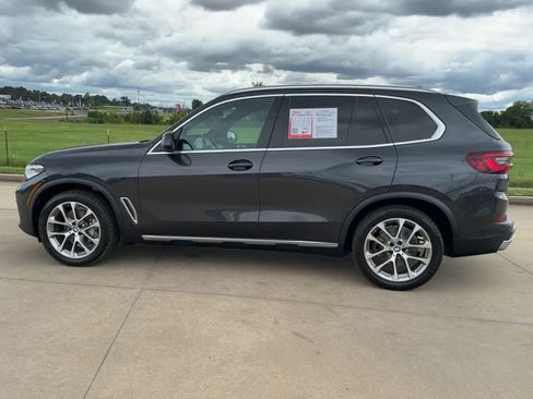 Used 2021 BMW X5 xDrive40i image 5