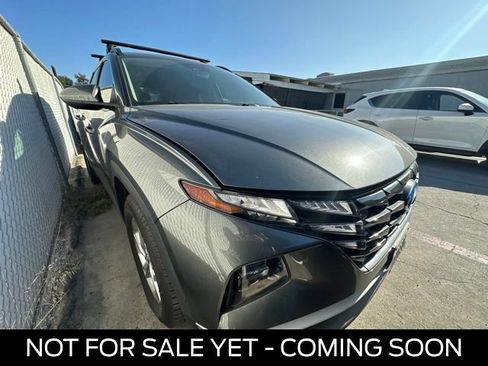Used 2022 Hyundai Tucson SEL FWD image 1