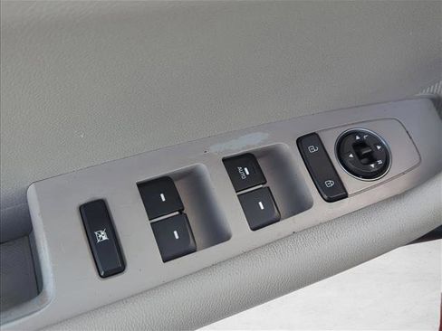 Used 2016 Hyundai Sonata SE image 8