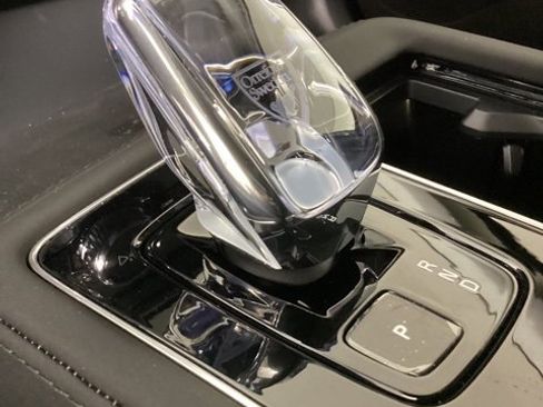 New 2026 Volvo XC90 B5 Core image 28