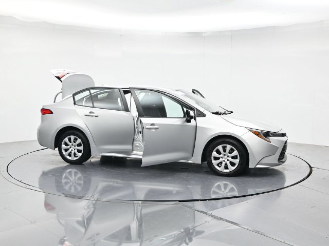 Used 2024 Toyota Corolla LE FWD image 52