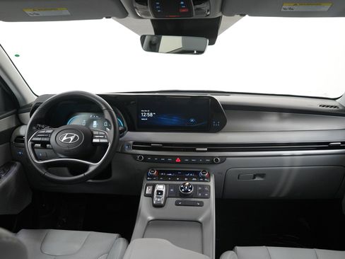 Used 2025 Hyundai Palisade SEL image 14