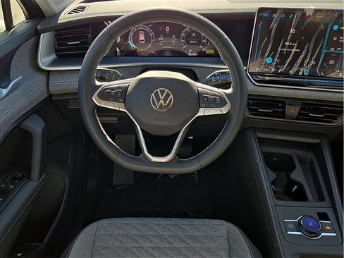 New 2026 Volkswagen Tiguan S image 14