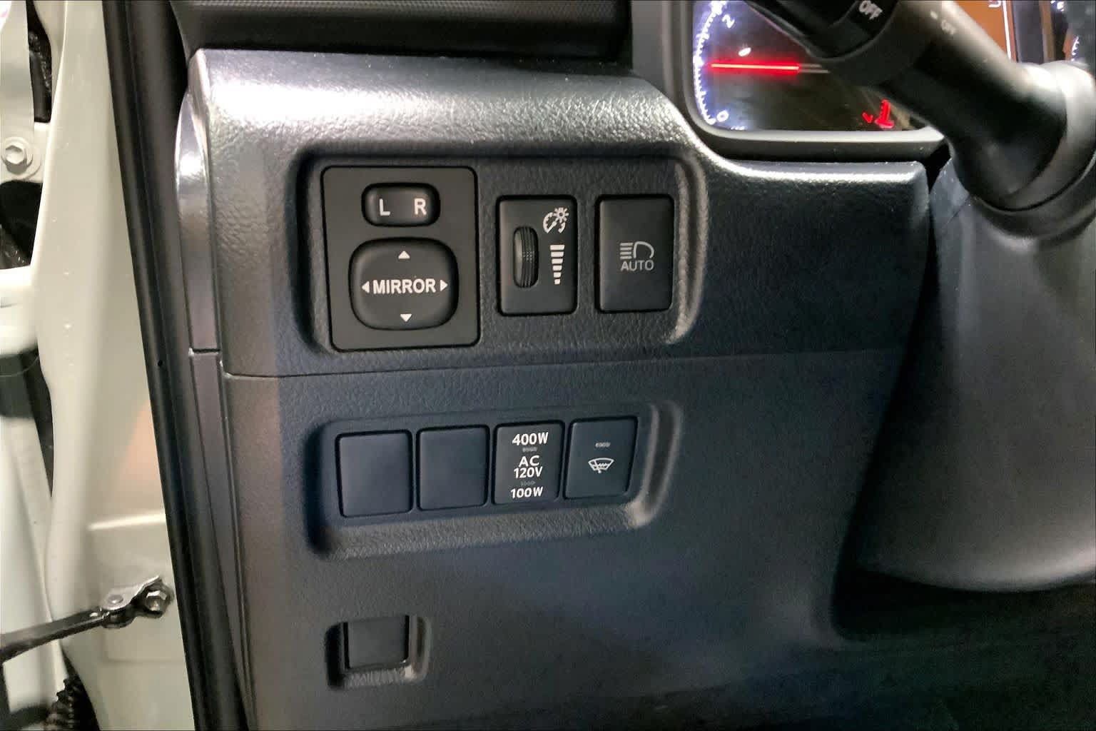 Used 2023 Toyota 4Runner TRD Sport AWD/4WD image 34