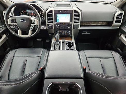Used 2018 Ford F150 Lariat image 18