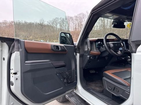 Used 2024 Ford Bronco Outer Banks AWD/4WD image 20