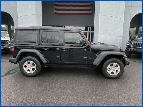 Certified 2022 Jeep Wrangler Unlimited Sport AWD/4WD image 1