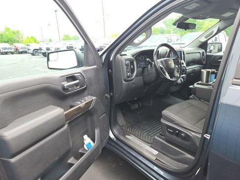 Used 2019 Chevrolet Silverado 1500 LT w/ All-Star Edition AWD/4WD image 12
