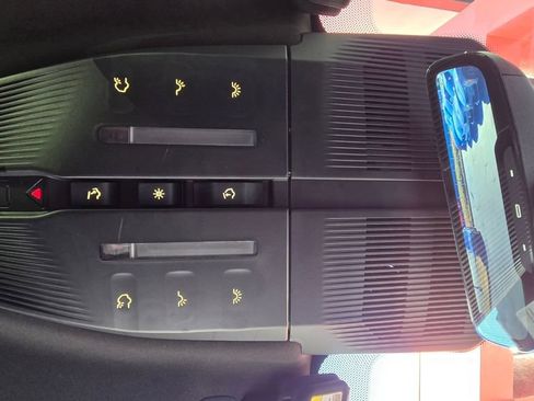 Used 2023 Fisker Ocean Extreme AWD/4WD image 22