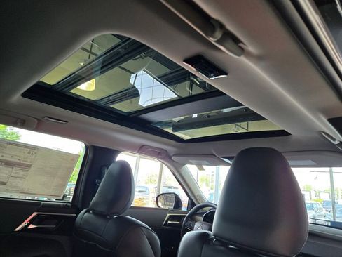 New 2025 Mitsubishi Outlander Trail Edition image 8