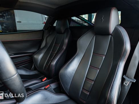 Used 2012 Ferrari 458 Italia Coupe RWD image 4