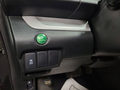 Used 2013 Honda CR-V EX image 18