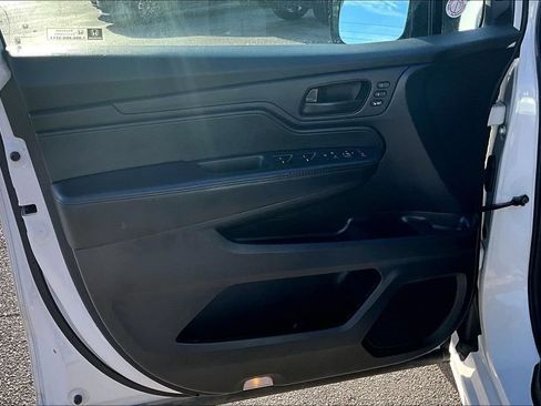 Used 2025 Honda Odyssey Sport-L image 23