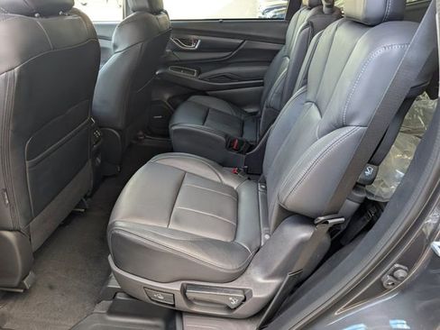 New 2026 Subaru Ascent Limited AWD/4WD image 19