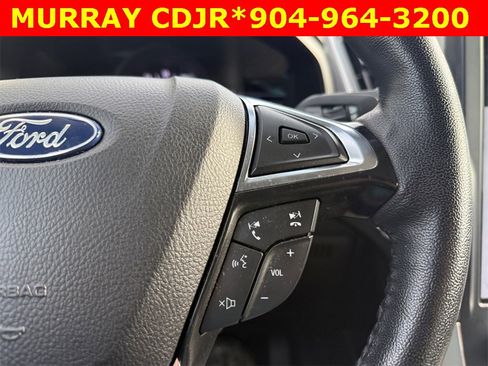 Used 2023 Ford Edge SEL image 23