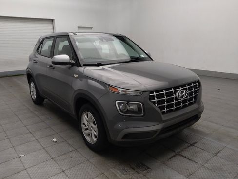 Used 2021 Hyundai Venue SE FWD image 13