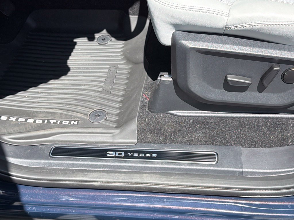 New 2027 Ford Expedition Platinum AWD/4WD image 11