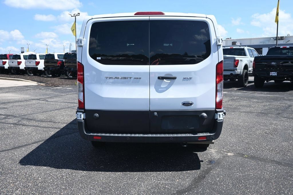 Used 2024 Ford Transit 350 XLT RWD image 7