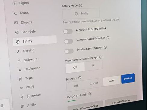 Used 2019 Tesla Model 3 Long Range image 12