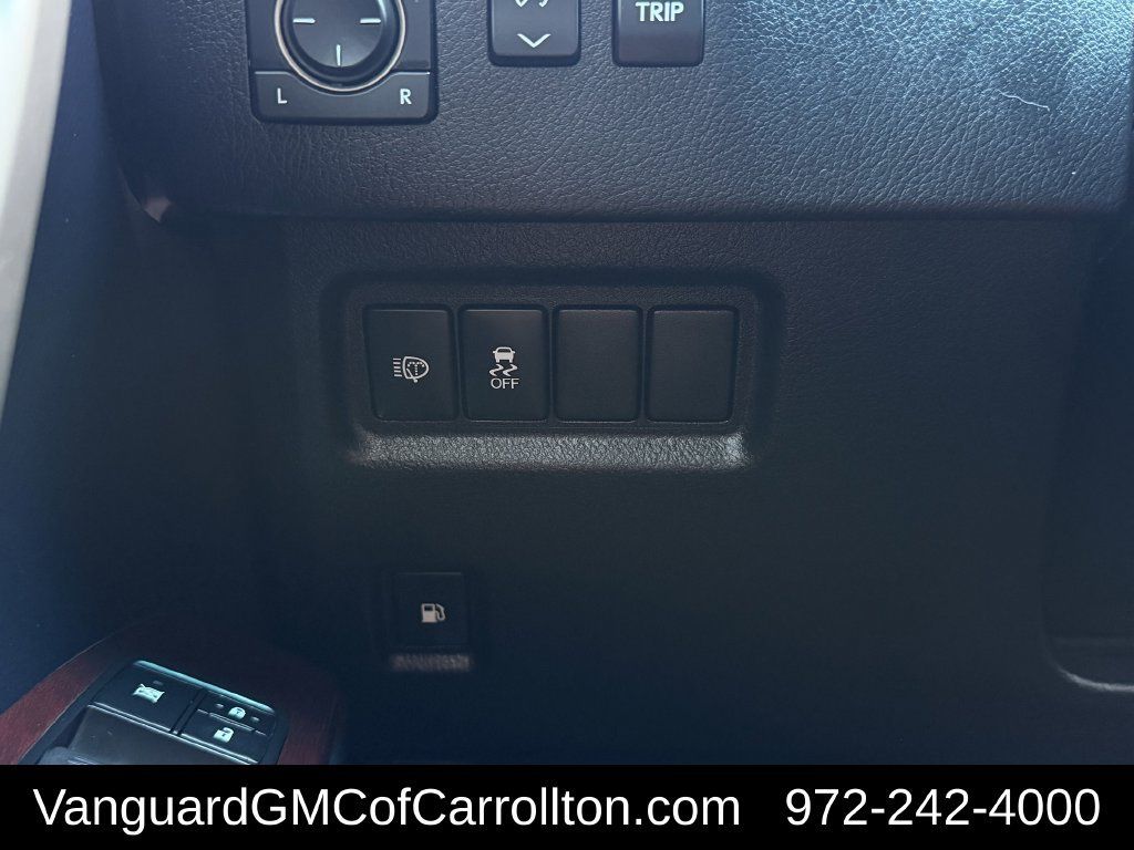 Used 2018 Lexus GX 460 Premium w/ Premium Package AWD/4WD image 28