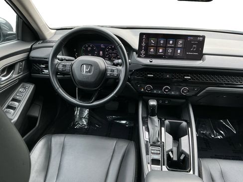 Used 2023 Honda Accord EX-L image 15