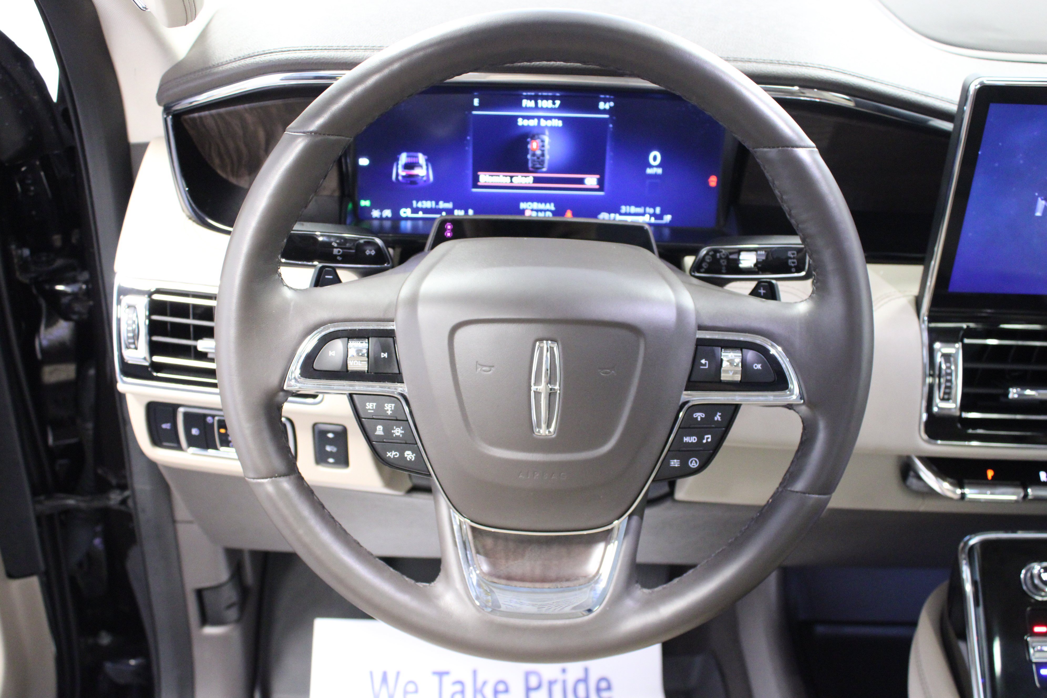 Used 2024 Lincoln Navigator L Reserve AWD/4WD image 18