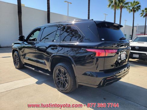 Certified 2025 Toyota Sequoia Platinum w/ TRD Off-Road Package image 6