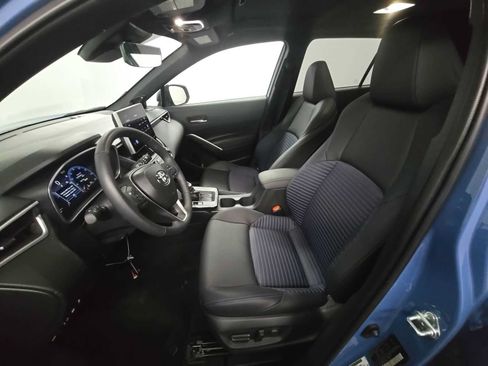 Used 2026 Toyota Corolla Cross AWD Hybrid image 7