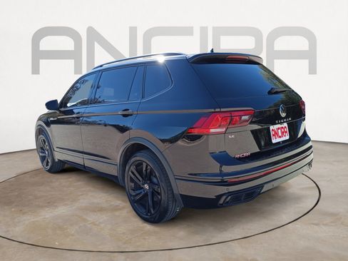 Used 2023 Volkswagen Tiguan SE R-Line image 8