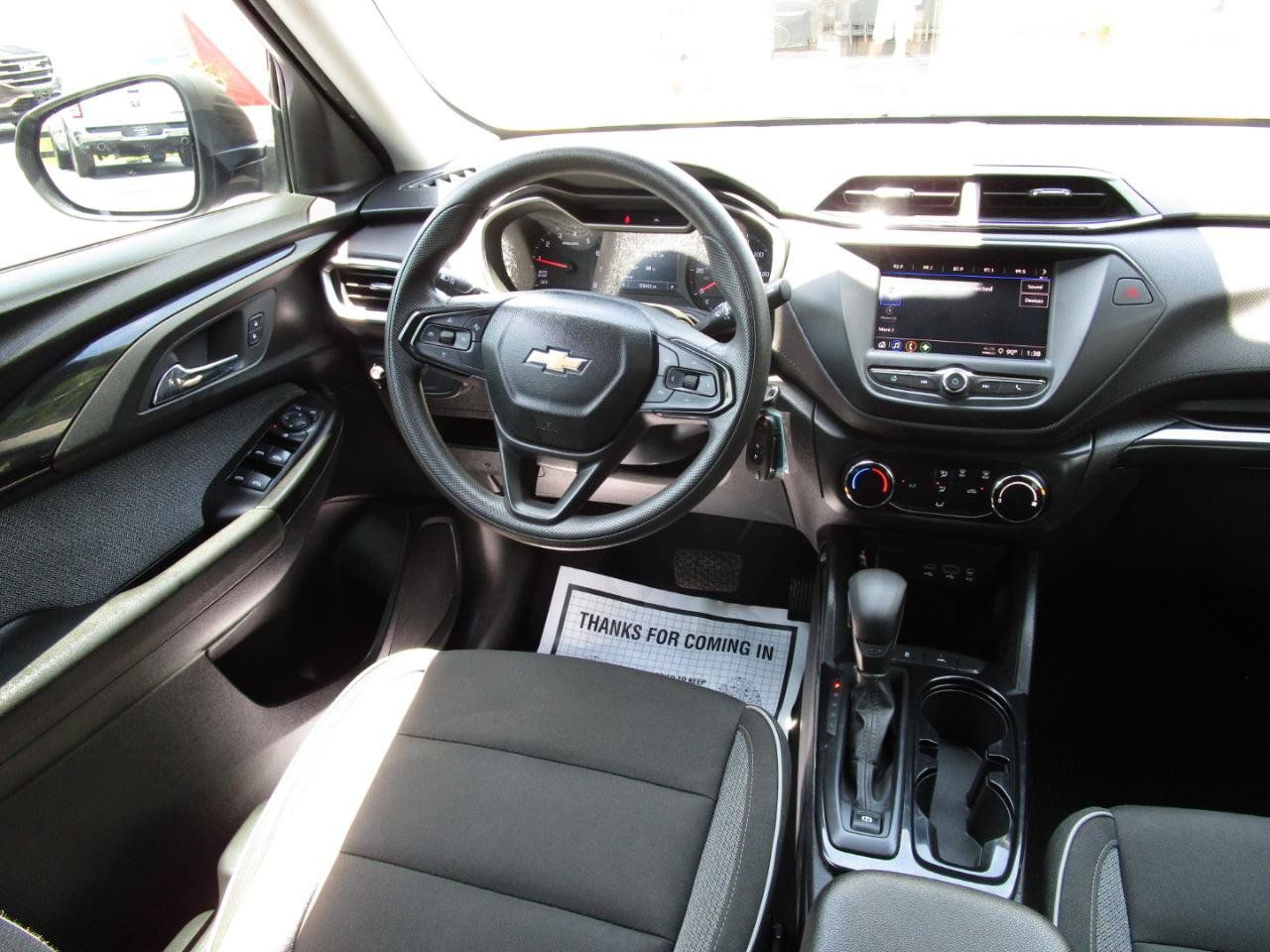 Used 2021 Chevrolet TrailBlazer LS FWD image 8