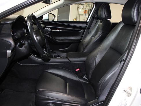 Used 2021 MAZDA MAZDA3 s FWD image 23