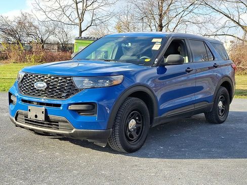 Used 2023 Ford Explorer 4WD Police Interceptor image 2