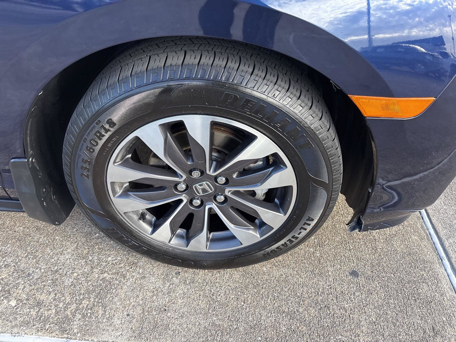 Used 2022 Honda Odyssey EX-L image 8